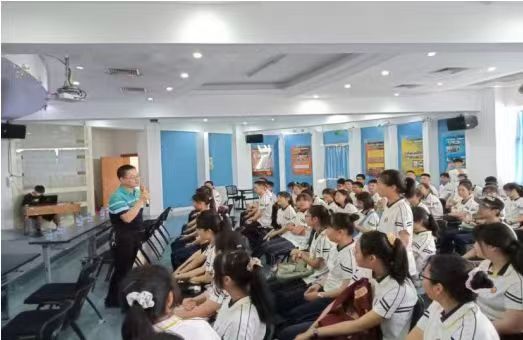陈志翔讲座2.jpg