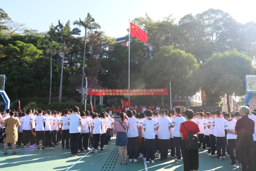 说明: https://oss.weixiao100.com.cn/wgw/editor/2019/102/1570008077687_98.jpg?x-oss-process=image/resize,w_870