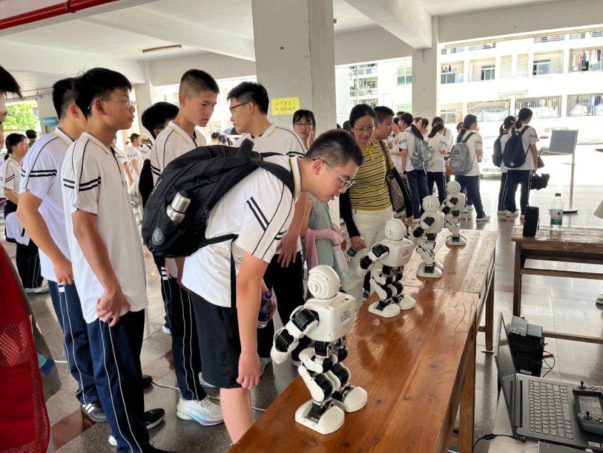 微信图片_20250518105001.jpg